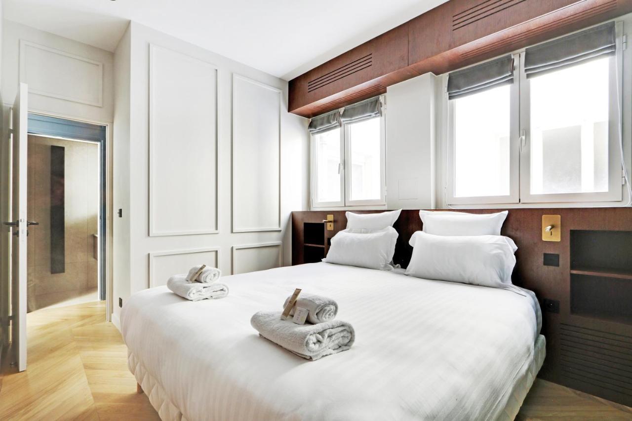 Pick A Flat'S Apartment In Triangle D'Or - Pierre 1Er De Serbie Paris Ngoại thất bức ảnh