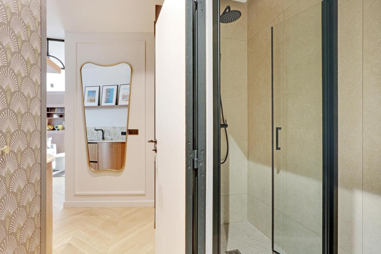 Pick A Flat'S Apartment In Triangle D'Or - Pierre 1Er De Serbie Paris Ngoại thất bức ảnh