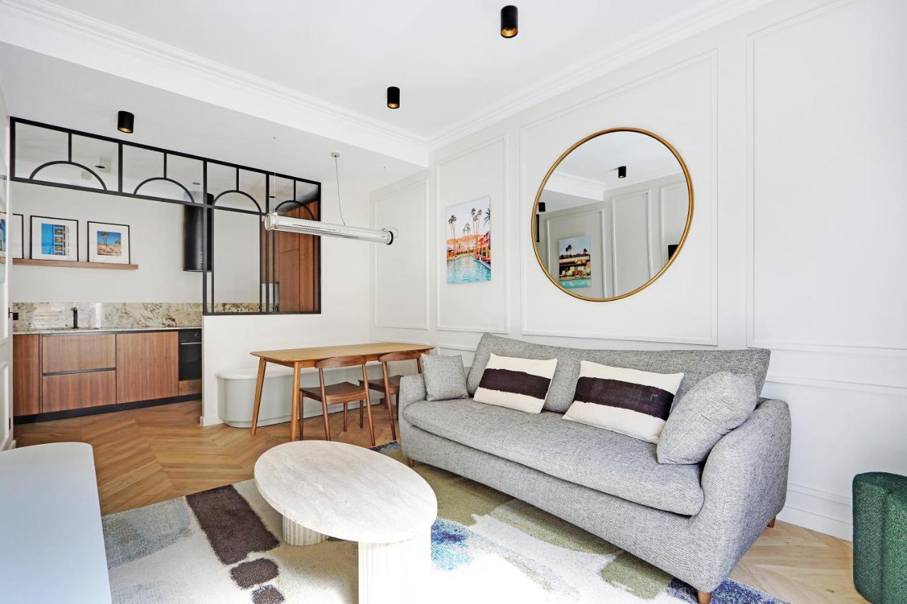 Pick A Flat'S Apartment In Triangle D'Or - Pierre 1Er De Serbie Paris Ngoại thất bức ảnh