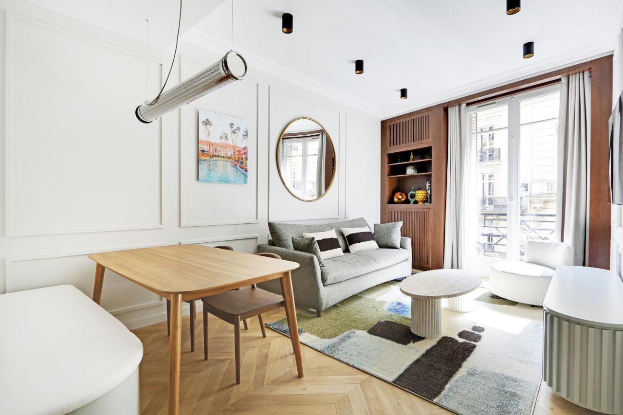 Pick A Flat'S Apartment In Triangle D'Or - Pierre 1Er De Serbie Paris Ngoại thất bức ảnh