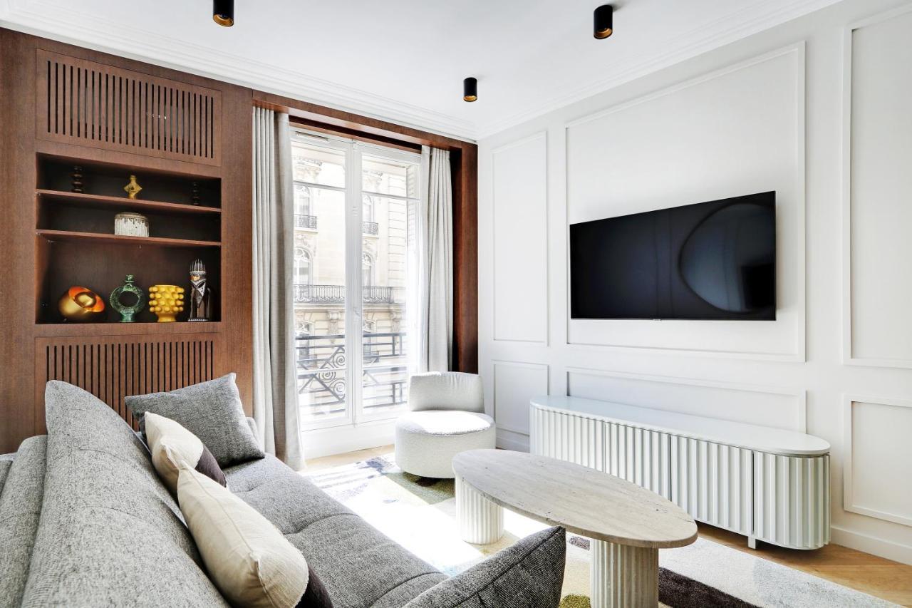 Pick A Flat'S Apartment In Triangle D'Or - Pierre 1Er De Serbie Paris Ngoại thất bức ảnh